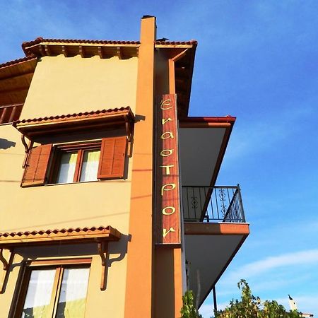 Enastron Hotel Kalavryta Exterior foto